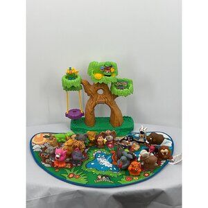 Fisher Price Little People A to Z Learning Zoo with 21 Animals and 1 Zoo Keeper